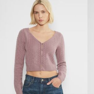 Aritzia Sunday Best Romy Merino Wool Extra-fine  crewneck cardigan Cropped